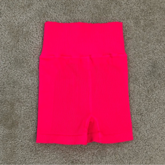 Free People Happiness Runs Ribbed Shorts In Neon Pink. NWOT! Sz XS/S & M/L - Picture 4 of 8